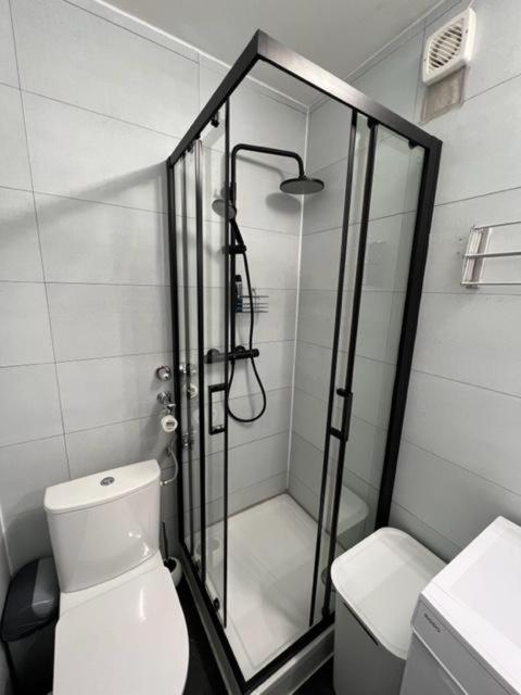 Ruhiges Und Klimatisiertes Apartment Στουτγκάρδη Εξωτερικό φωτογραφία